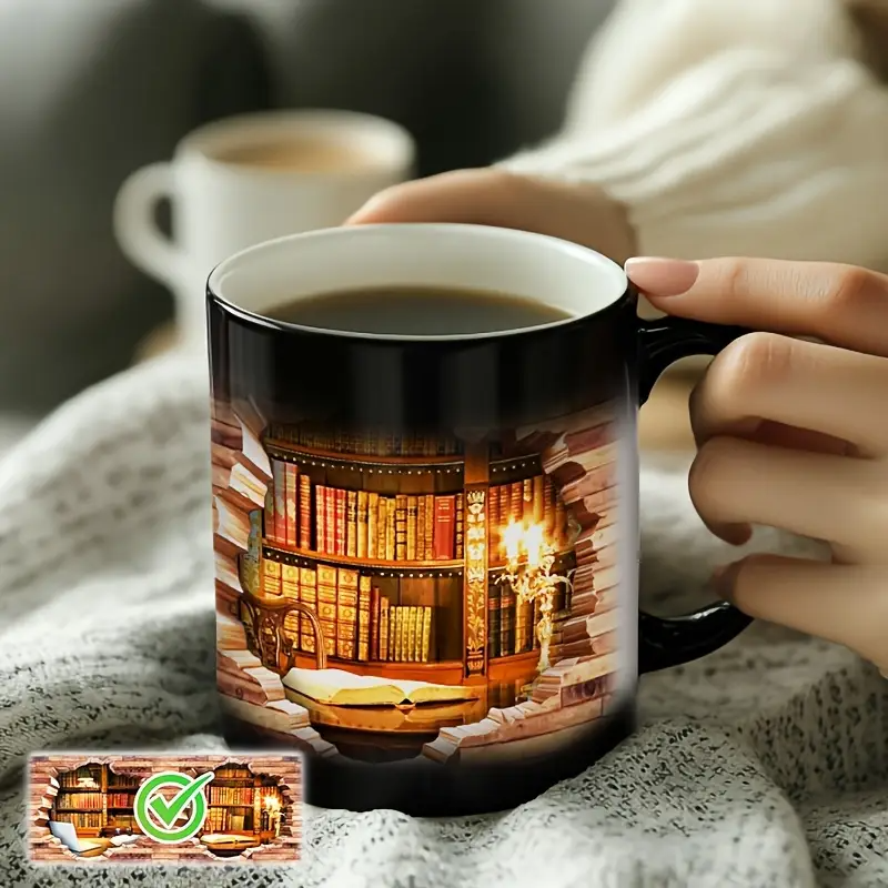 Caneca Cerâmica Mágica com Estante de Livros – Efeito Térmico